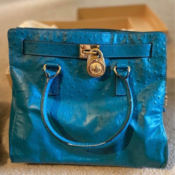Michael Kors Hamilton Ostrich embossed turquoise tote with dust bag - Picture 9 of 11